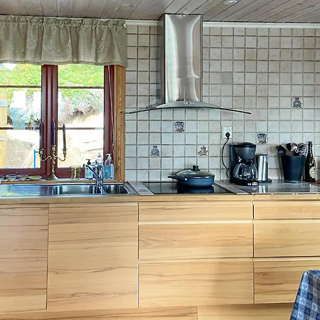 Holiday home Stunning Home In Dolemo